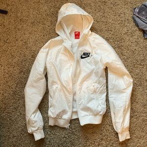 Nike Women’s Windbreaker
